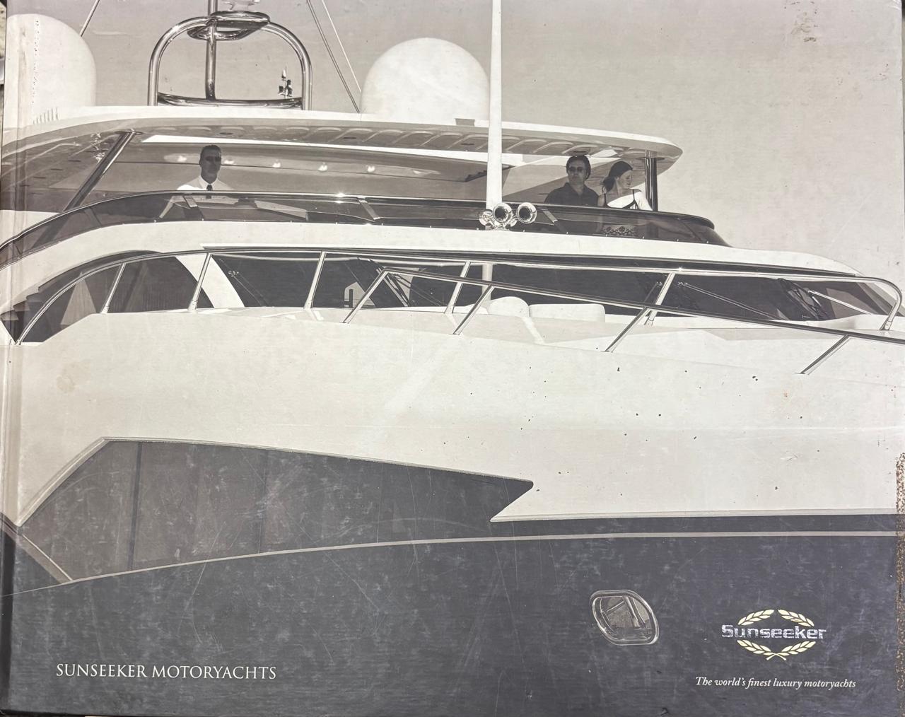 SUNSEEKER MOTORYACHTS World's Finest Luxury Motor Yachts CATALOGUE BROCHURE 2009 Hardcover by SUNSEEKER (Rare)