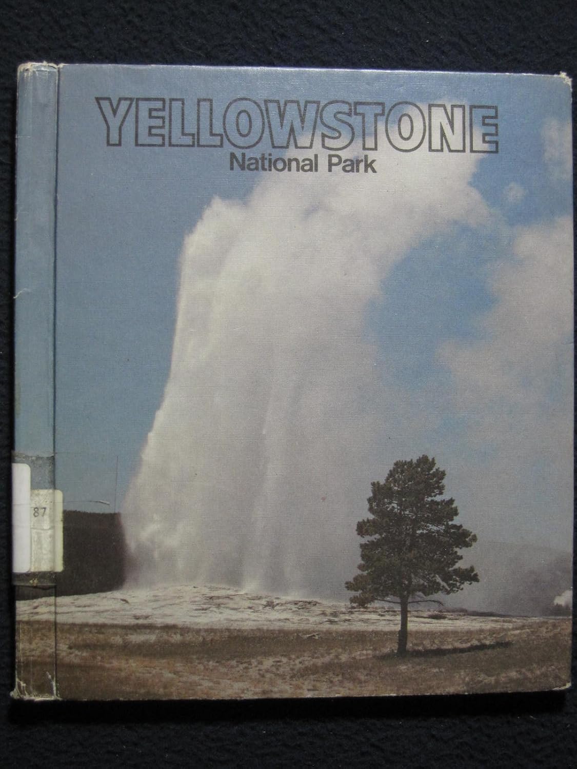 Yellowstone National Park Hardcover ( Rare )     buy used books online